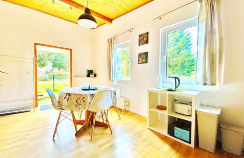 FeWo - Waldrand-Lage mit Garten, Grill & Parkplatz - Foto 5