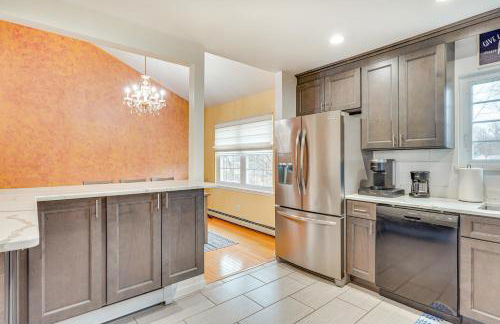 4 Mi to Hudson River Cozy Newburgh Home! - Foto 8