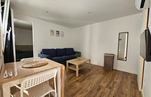 T2 climatisé à 50m du port et de la plage - Foto 6