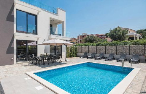 Nice Apartment In Radmani - Photo 9