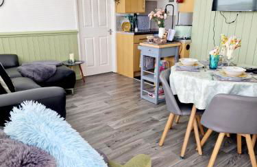 Chalet Ty Lilli Wen -Sleep 6- Pet friendly - Photo 19