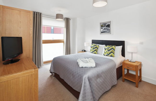 Phoenix Heights By Bridgestreet - Photo 3