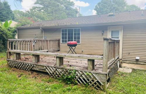 Tiny Cute Home 9 miles from Stone Mountain Park - Foto 15