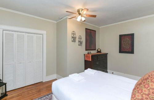 3BR Brick Cottage-Mins to USC - Photo 31