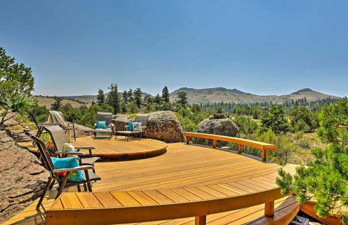 Solar-Powered Rocky Mountain Retreat for an Off-Grid Vacation in Colorado - Photo 11