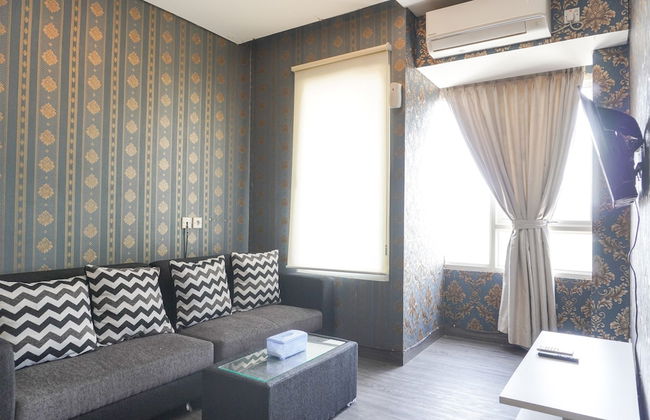 Good And Homey 2Br At Nifarro Park Apartment - Foto 13