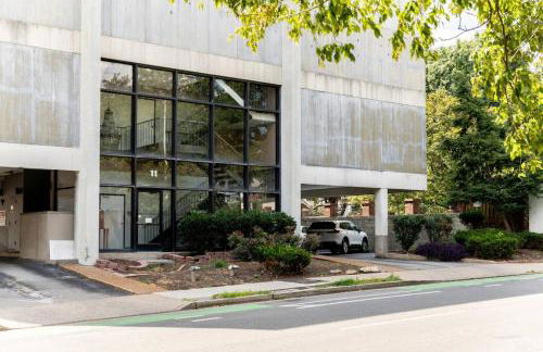 Pool, Walk Restaurants plus Bars on Famous Music Row - Foto 38