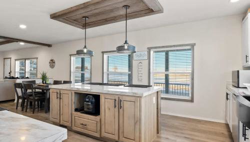 New Bear Lake Home with Beautiful Fall Views - Foto 2