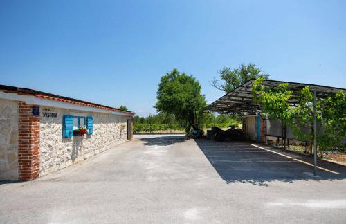 Villa Vision with Heated Pool & Jacuzzi in Sestanovac - Foto 56