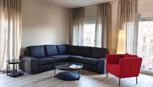 Exclusive Beach District Flat - Newly Renovated - Vila Olímpica - Sleeps 6 - Foto 3