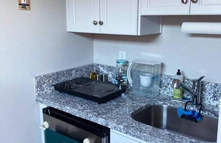 Country-Style Modern Living Suite w/Queen Bed - Foto 2