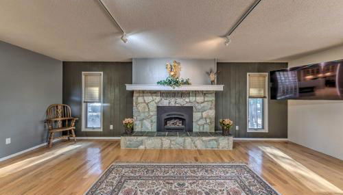 Ruidoso Getaway with Deck - 16 Mi to Ski Apache - Foto 5