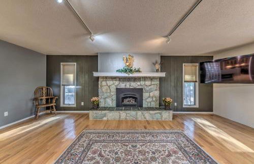 Ruidoso Getaway with Deck - 16 Mi to Ski Apache - Foto 5