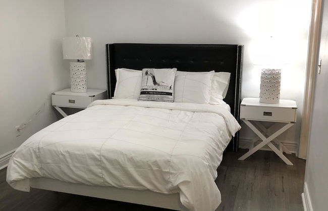 Amazing 4BR Celebrity Villa! Sleeps 8 by YouRent! - Foto 4