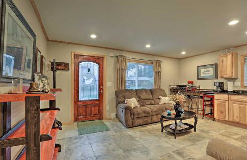 Quaint Juneau Apt with Scenic Mountain Surroundings! - Foto 4