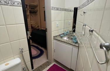 Apartamento completo e elegante, BEM LOCALIZADO. - Foto 8