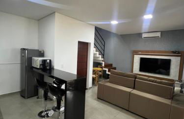 Sobrado confortavel e central - Foto 11