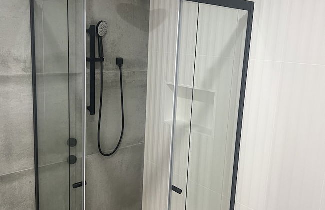 Nouveau on Young - Photo 16