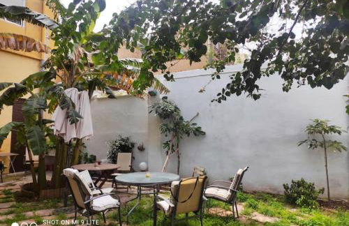 Cozy apartamento en Ruzafa para 2-3 personas con aire acondicionado y salida directa a terraza - Photo 10