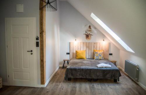 Pałac i Folwark Brzeźnica - Foto 48