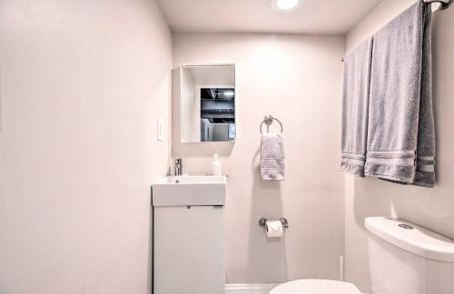 Home with Office and Yard 25 Mi to Downtown Chicago! - Foto 25