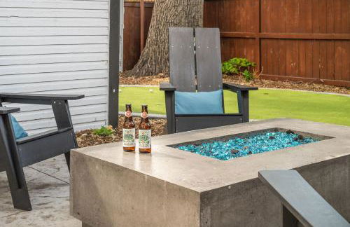 CSU Hideaway King Bd, Backyard Oasis, EV Charger - Foto 17