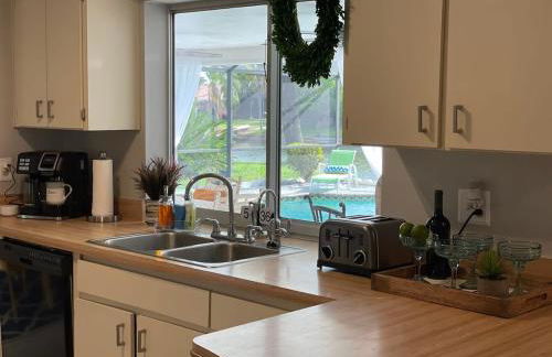 Hidden Secret Waterfront Retreat - Foto 12