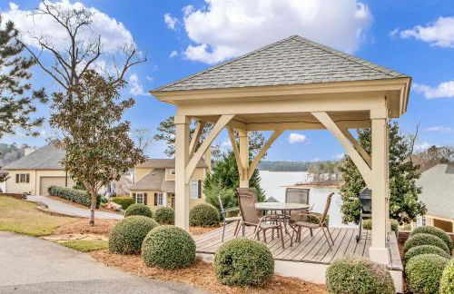 Balcony and Community Perks Lake Martin Condo! - Foto 23