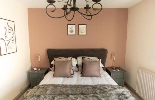 Luxury Warwick Townhouse I Walk to Castle I Dog friendly I Private patio garden I - Foto 6