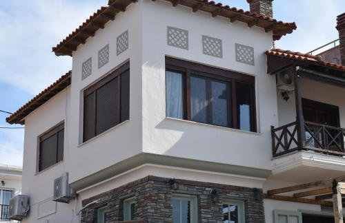 Mamadinas House AlliMpanta - Photo 1