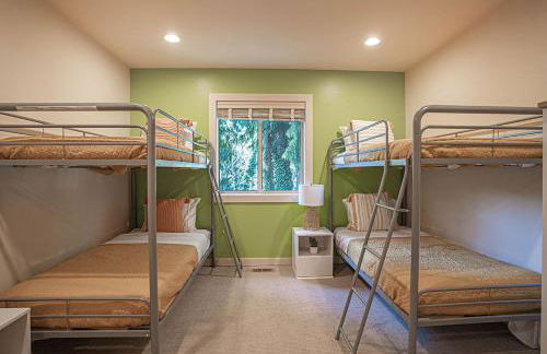 Kirkland's Expansive Custom-Built Family Haven Near Juanita - Foto 35