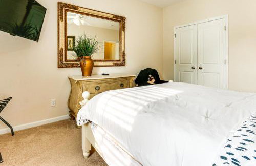 Community Pool! Family-Friendly Savannah Retreat - Foto 20