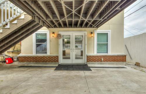 Cozy 1-Bedroom Retreat in Tulsa - Photo 29