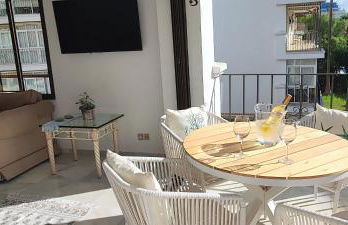 Marbella Suite - Photo 13
