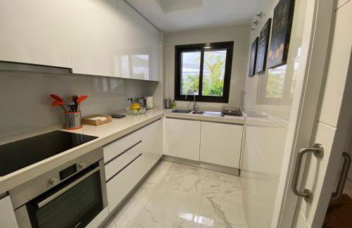 Casares del Mar Luxury Apartment - Photo 35