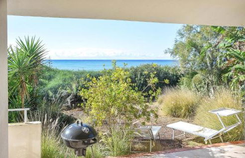 Amazing Home In Punta Braccetto - Foto 1