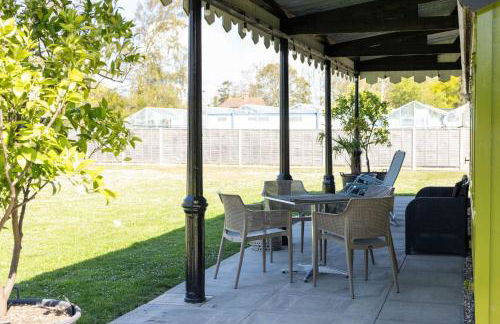 Unique & Comfy Remodelled Railway Carriage - Foto 40