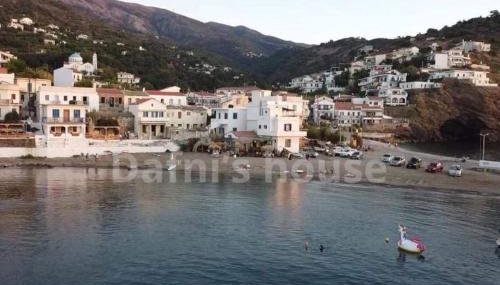 Dafnis beach house - Photo 2