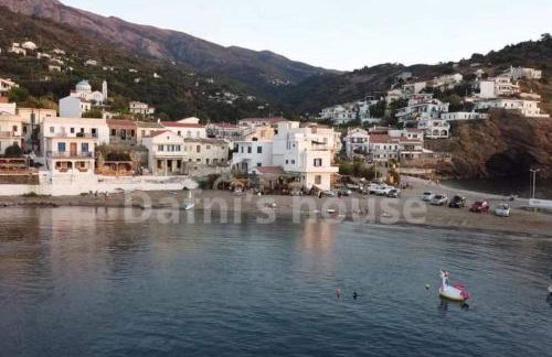 Dafnis beach house - Photo 2