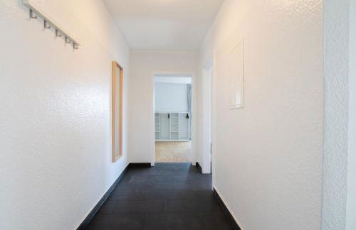 Tolstov Apartments - 1 or 3 Room Apartments with Balcony - 20 Min Messe DUS & Airport DUS - Foto 56