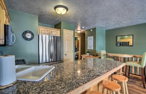 Cozy Eden Condo with Mtn Views in Wolf Creek Resort! - Foto 9