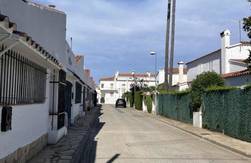 Casa adosada cerca del mar con solárium y patio, ideal para vacaciones en Cambrils - ES-9-173 - Foto 32