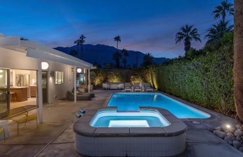 Mid Century Mood House by ACME House Company - Foto 10