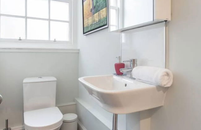 JOIVY Spacious 2 Bed Apt in Ideal City Centre Location - Foto 30