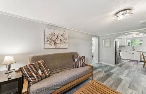 Remodeled 2 Bedroom Apartment by Wedding Venues - Foto 4