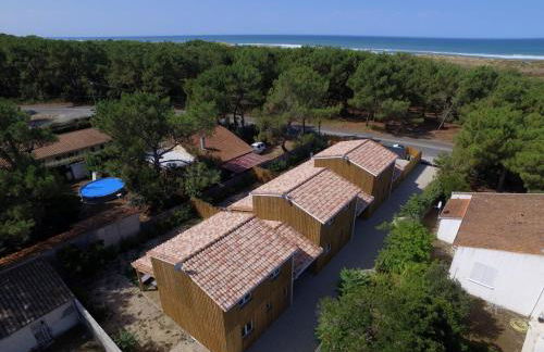 Chalet Bois Surf 5 min à pieds de l'océan - Foto 13