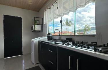 Studio Aconchegante - com Garagem Privativa e Ar Condicionado REV391 - Photo 14