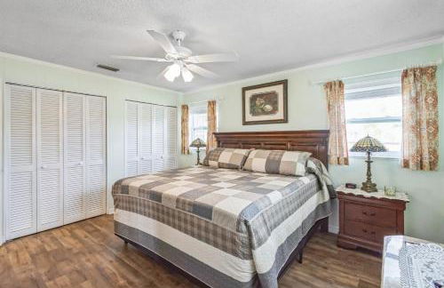 Cozy and Relaxing Fishing Retreat home - Foto 5