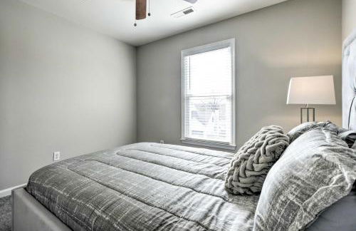 Fenced Yard and Ping-Pong Table Spacious Graham Gem - Foto 30