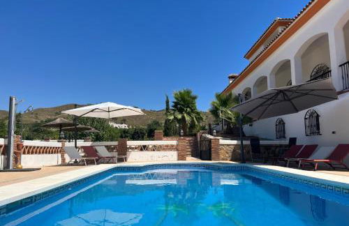 Spacious Villa with Exceptional Views in Malaga - Foto 9